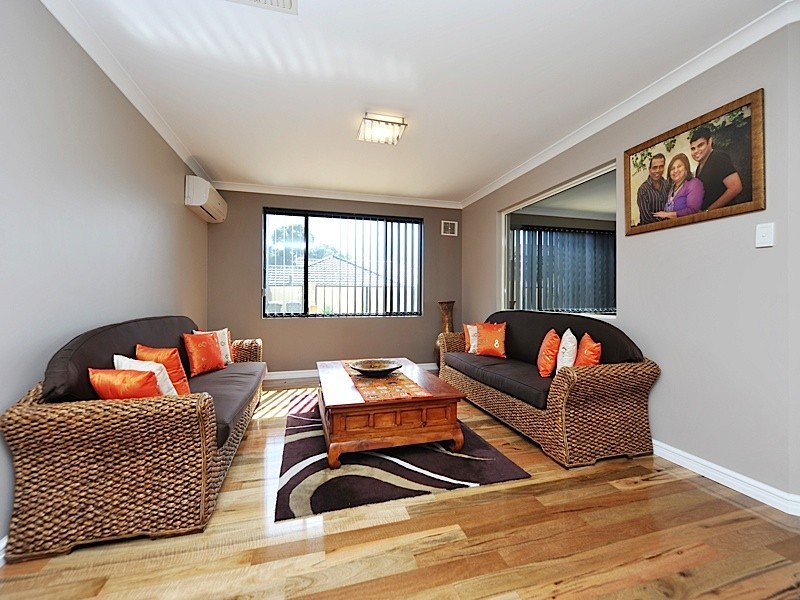 26 WOODLEA Crescent, Joondalup WA 6027