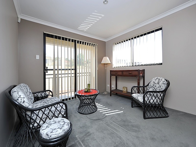 26 WOODLEA Crescent, Joondalup WA 6027