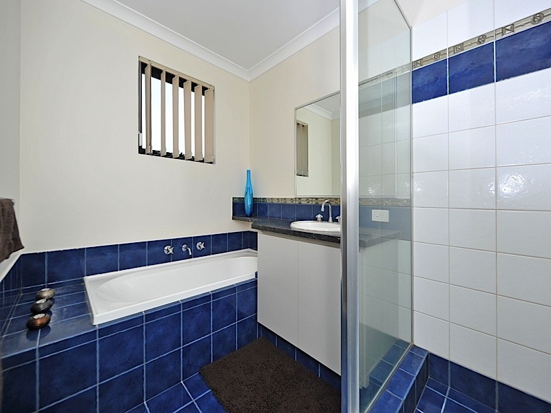 26 WOODLEA Crescent, Joondalup WA 6027