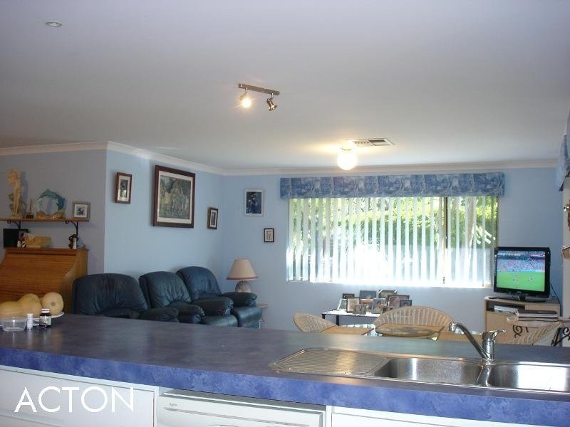 43 Sovereign Hill Drive, Gabbadah WA 6041