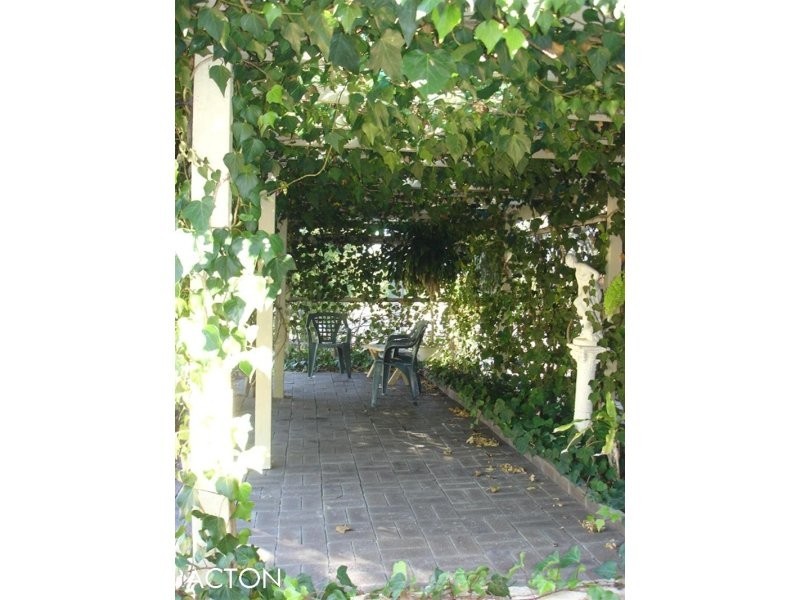 43 Sovereign Hill Drive, Gabbadah WA 6041