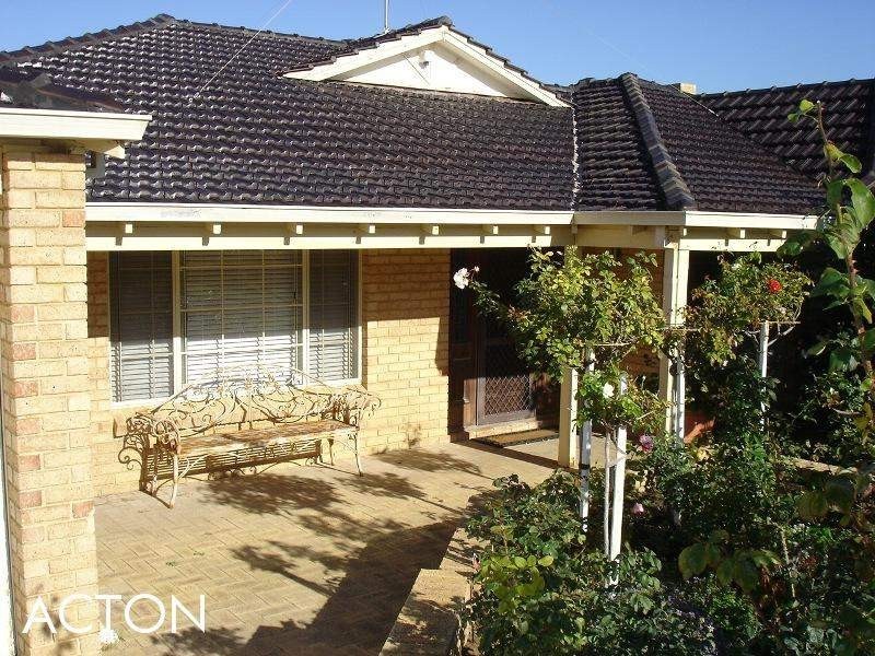 23 Hackney Way, Yanchep WA 6035