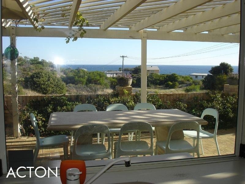 23 Hackney Way, Yanchep WA 6035