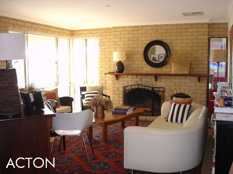 23 Hackney Way, Yanchep WA 6035