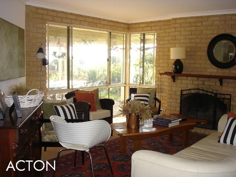 23 Hackney Way, Yanchep WA 6035