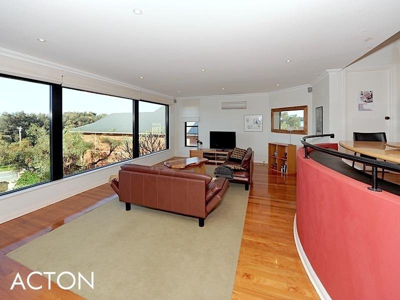 24 Burke Drive, Attadale WA 6156