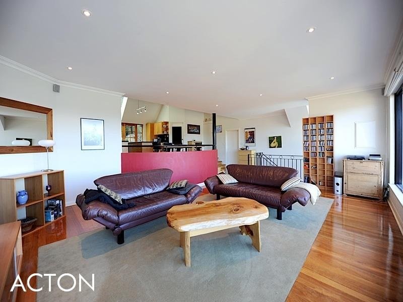 24 Burke Drive, Attadale WA 6156