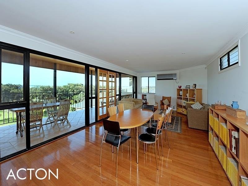 24 Burke Drive, Attadale WA 6156