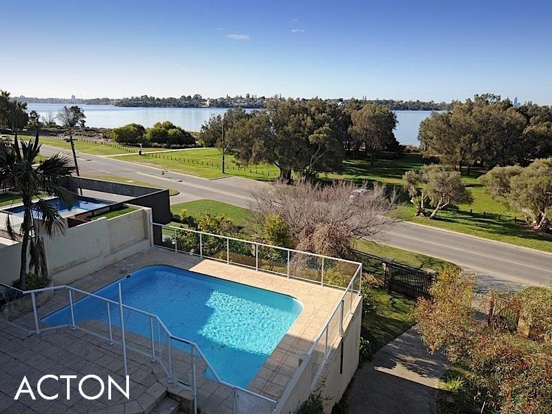 24 Burke Drive, Attadale WA 6156