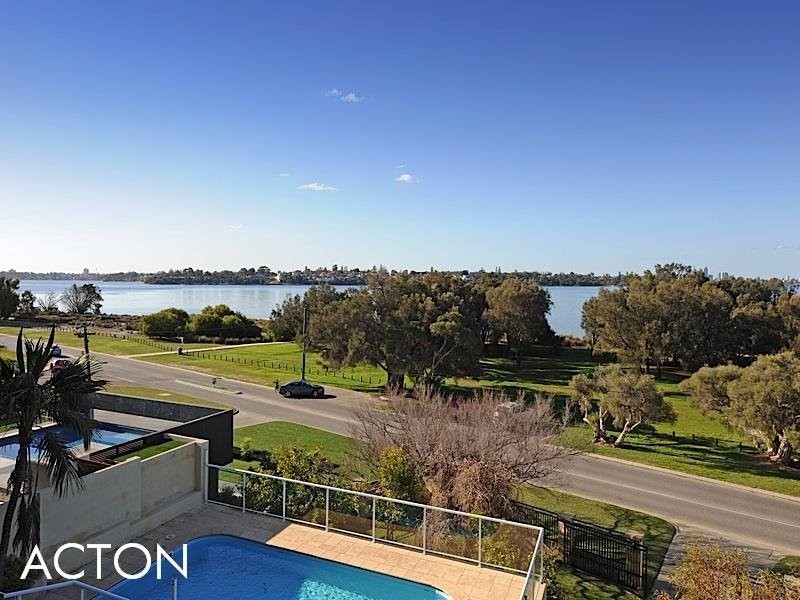 24 Burke Drive, Attadale WA 6156