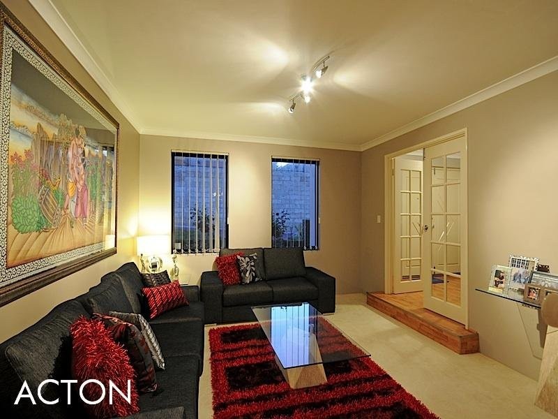 26 Woodlea Crescent, Joondalup WA 6027