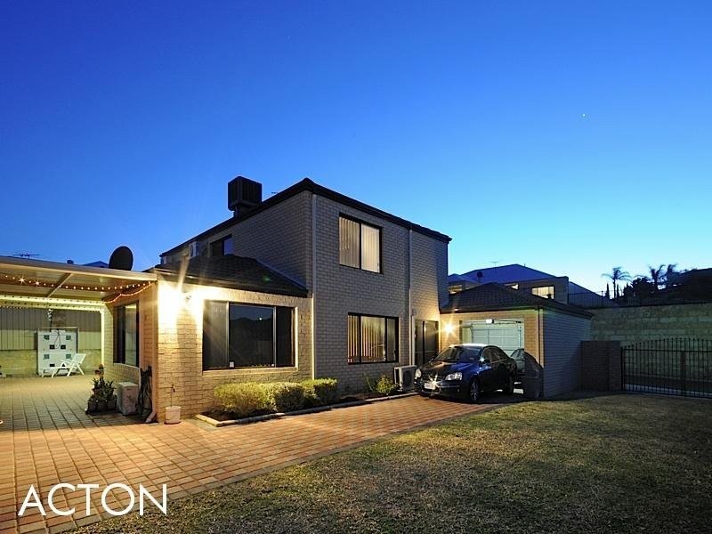 26 Woodlea Crescent, Joondalup WA 6027