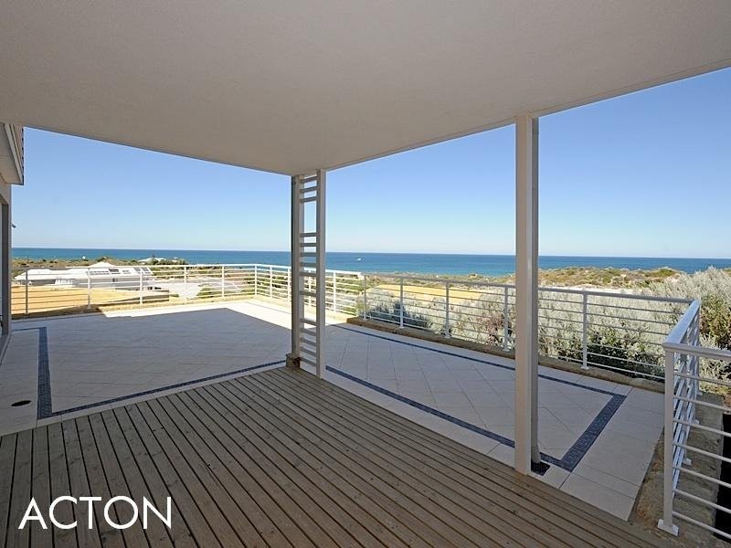 8 Knoll Rise, Yanchep WA 6035