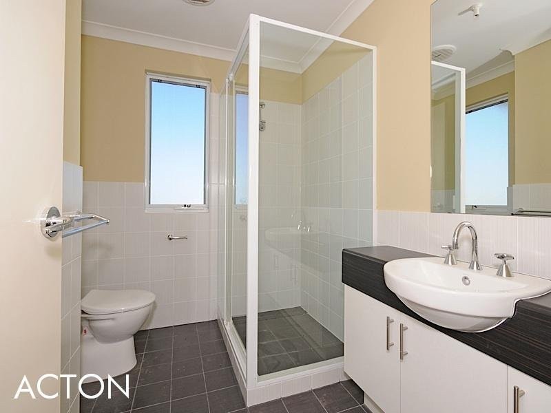 8 Knoll Rise, Yanchep WA 6035