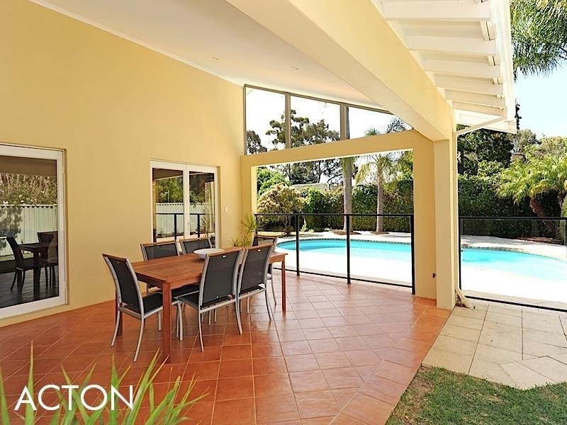 10 Donegal Road, Floreat WA 6014