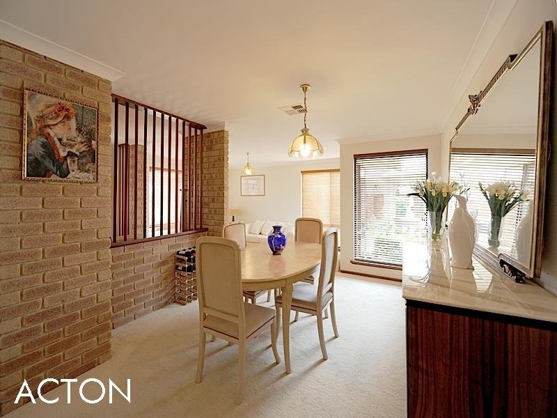 1 KARLA Place, City Beach WA 6015