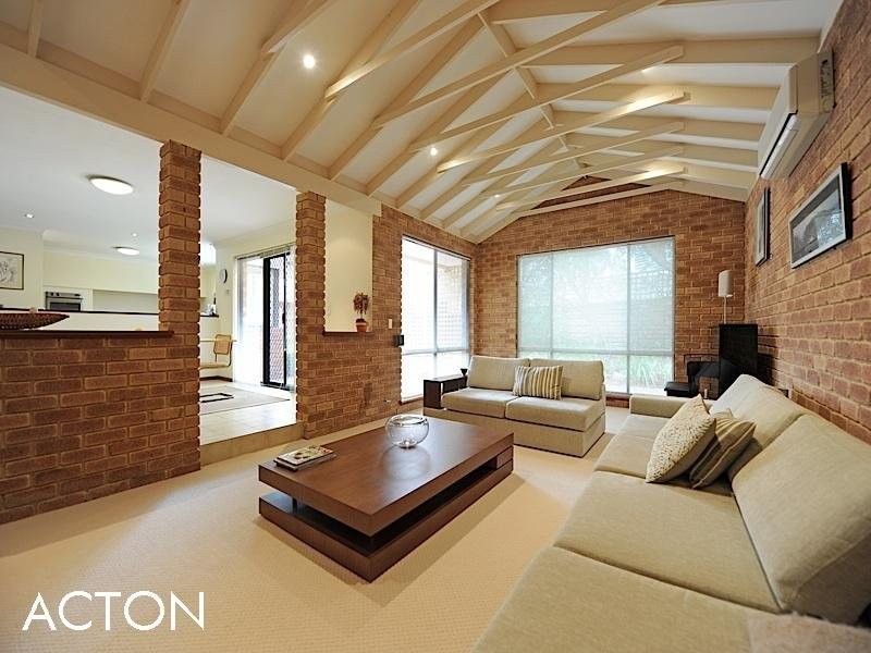 1 KARLA Place, City Beach WA 6015