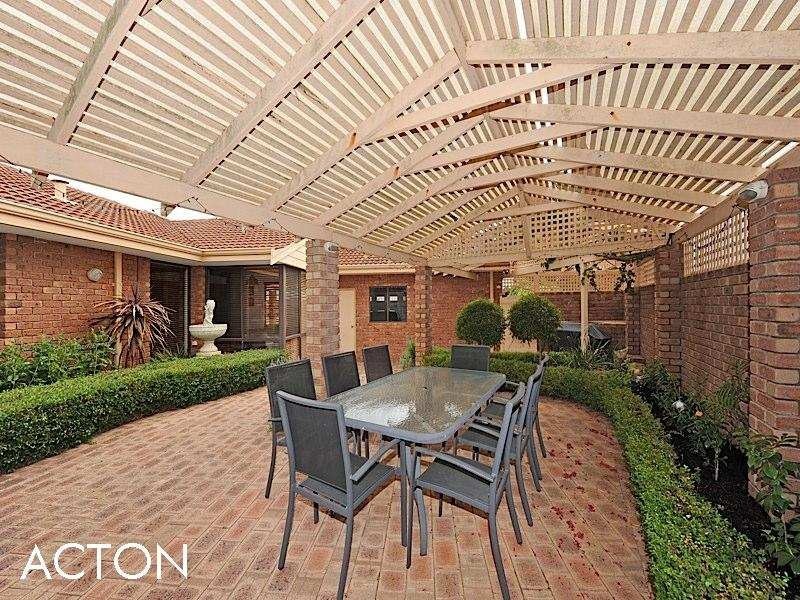 1 KARLA Place, City Beach WA 6015