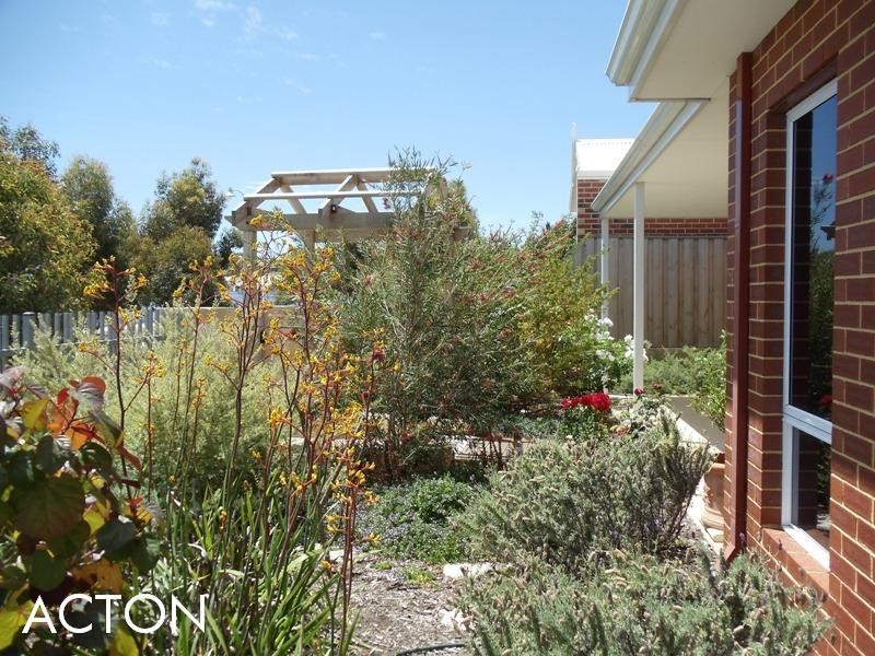 32 Beachside Parade, Yanchep WA 6035