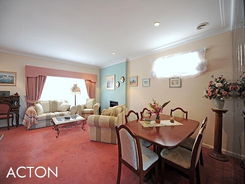 10 DUNBLANE Road, Floreat WA 6014