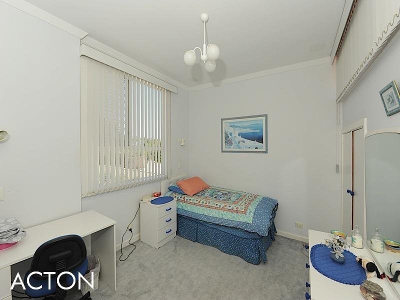10 DUNBLANE Road, Floreat WA 6014