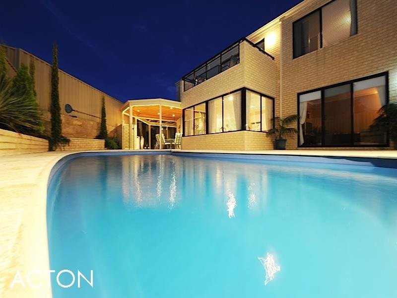 3 Lopez Way, Iluka WA 6028