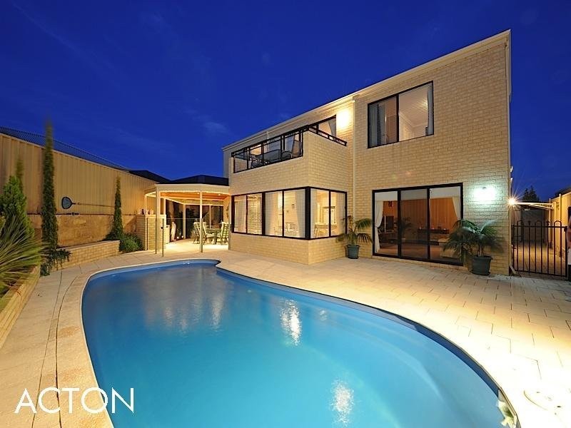 3 Lopez Way, Iluka WA 6028