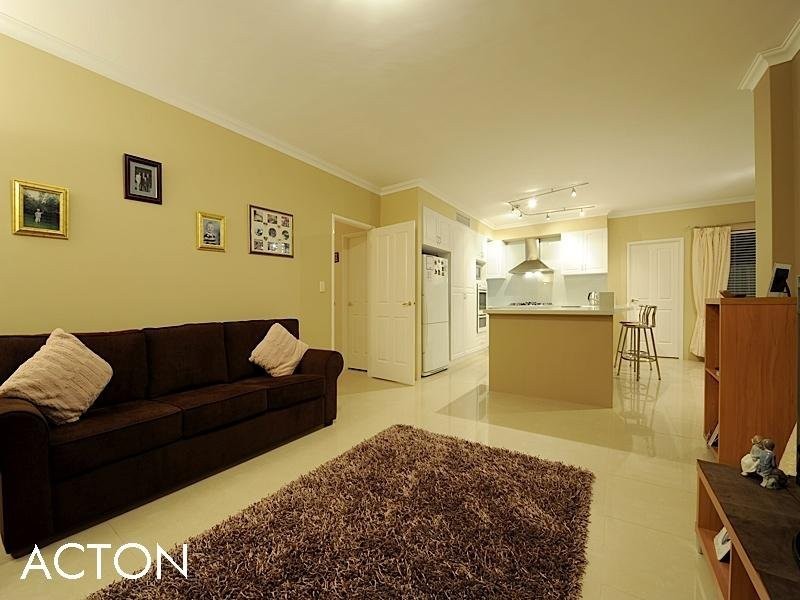 3 Lopez Way, Iluka WA 6028