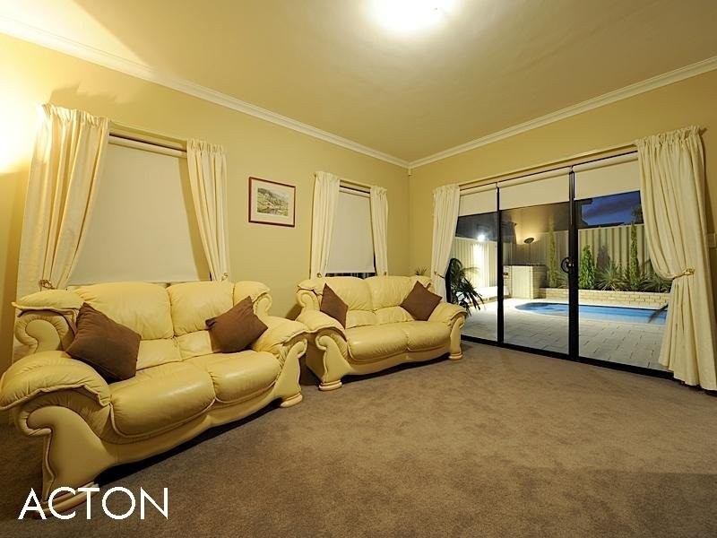 3 Lopez Way, Iluka WA 6028