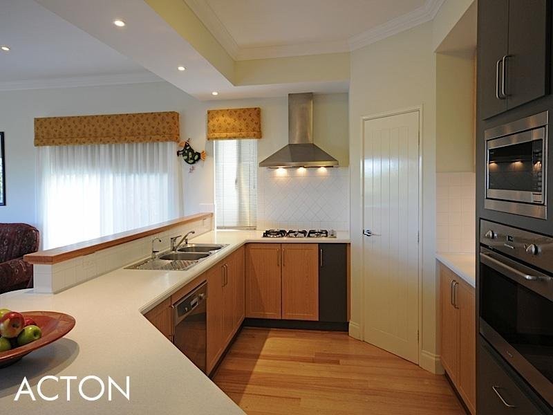 7A Craig Street, Wembley Downs WA 6019