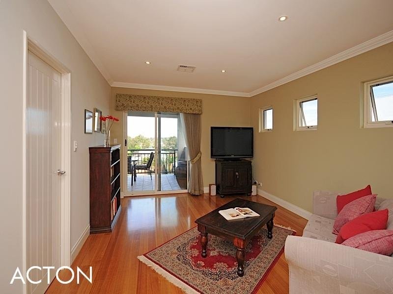 7A Craig Street, Wembley Downs WA 6019