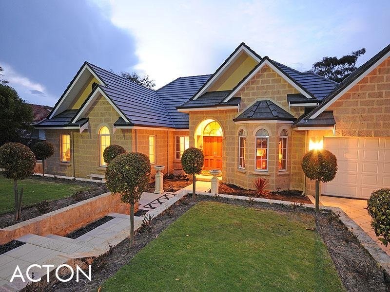 10 LIFFORD Road, Floreat WA 6014