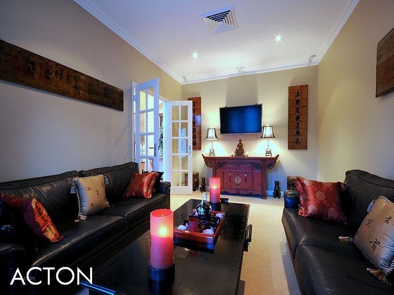 10 LIFFORD Road, Floreat WA 6014