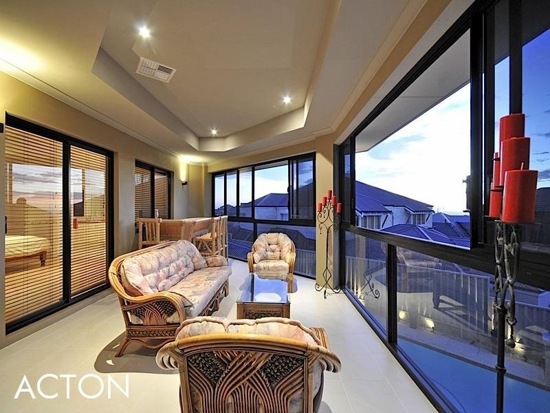 42 Romano Crescent, Iluka WA 6028