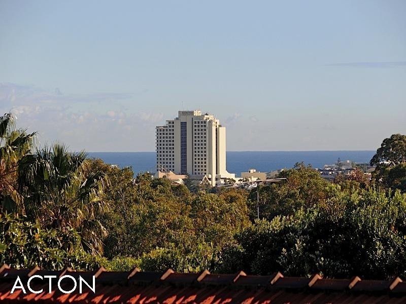 B/22 Stockdale Crescent, Wembley Downs WA 6019