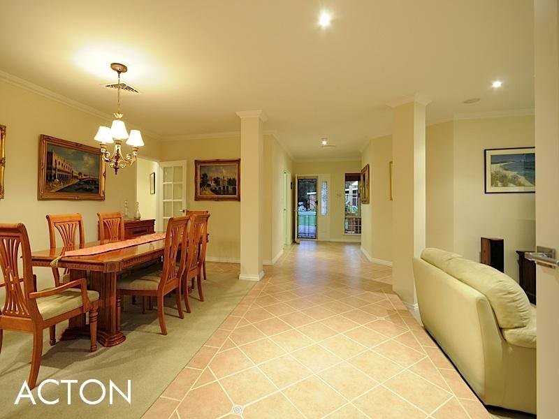 9 Morden Street, Wembley Downs WA 6019