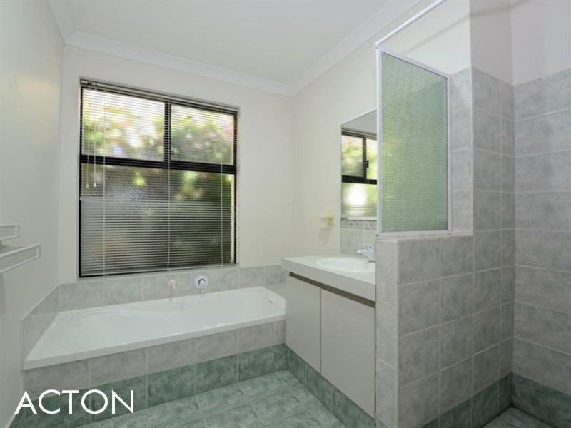 9B Gilpin Close, Landsdale WA 6065