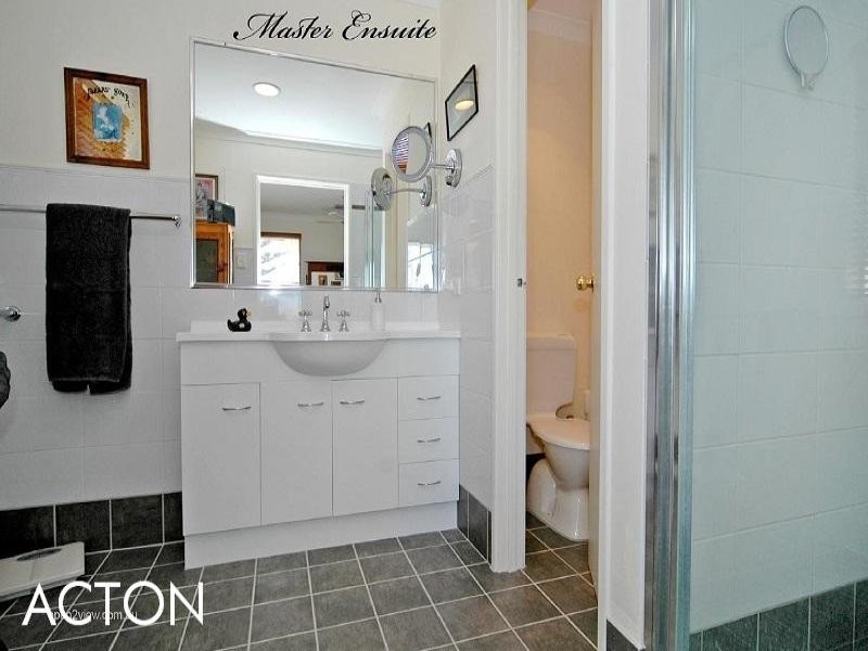 26 Leichhardt Street, Two Rocks WA 6037