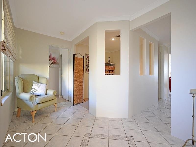 43 Savannah Way, Iluka WA 6028