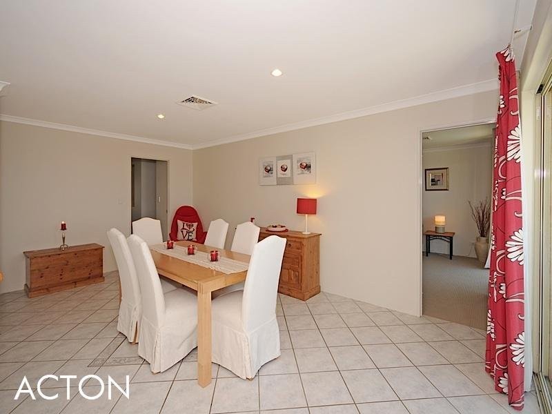 43 Savannah Way, Iluka WA 6028