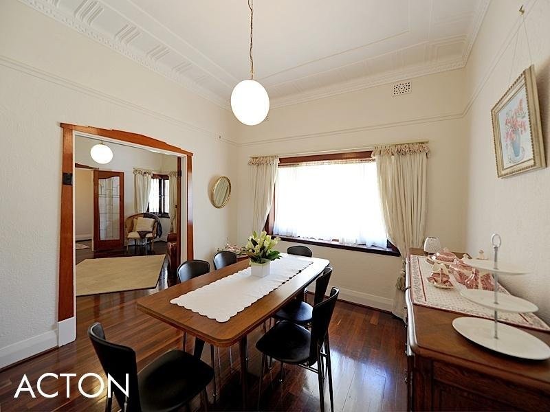 10 Everton Street, Floreat WA 6014