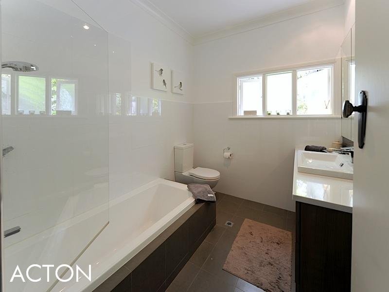 10 Everton Street, Floreat WA 6014