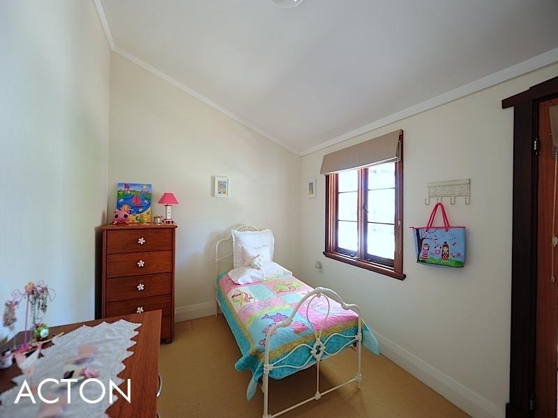 10 Everton Street, Floreat WA 6014