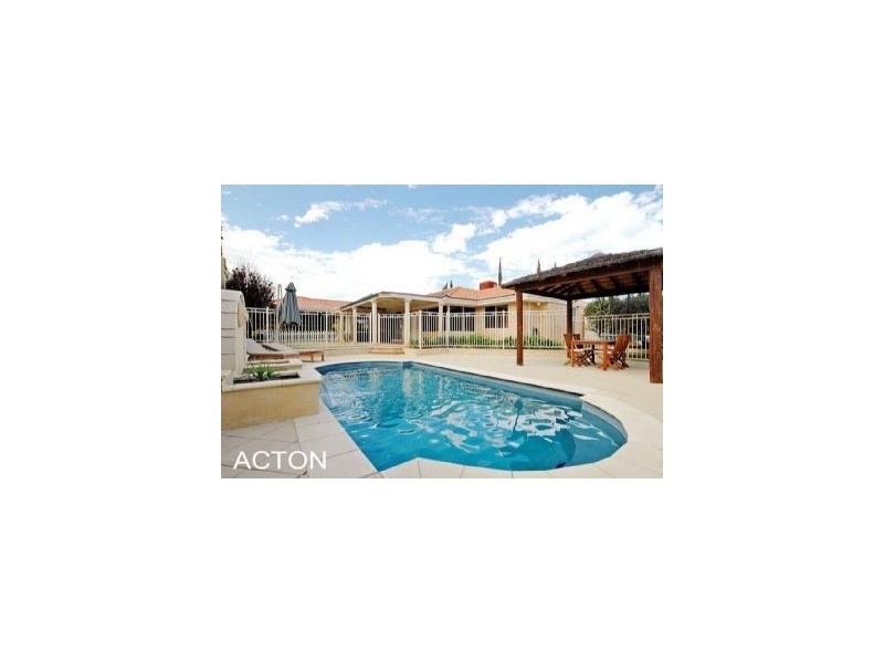 5 Whitecliffe Square, Iluka WA 6028