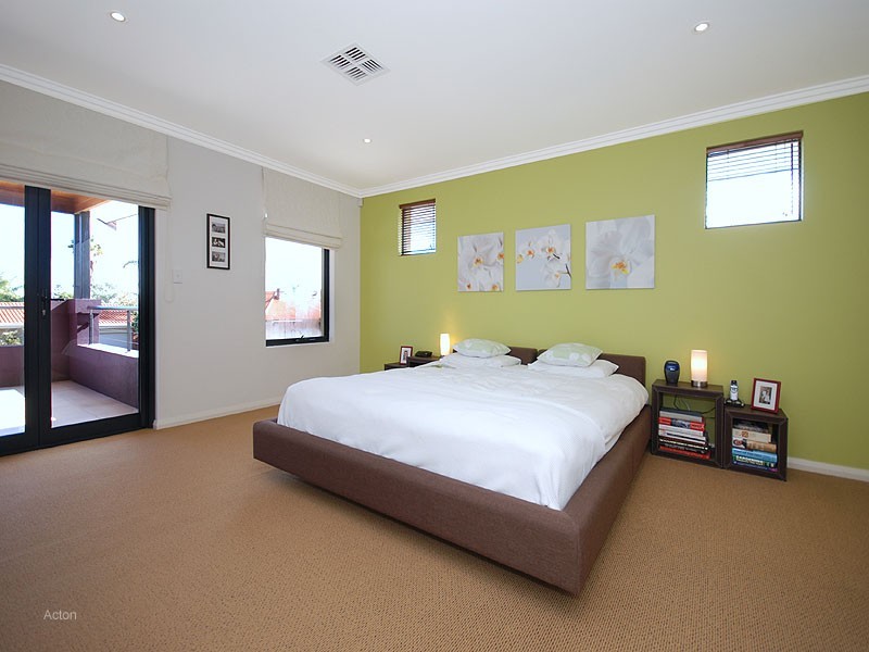 23 Kinkuna Way, City Beach WA 6015