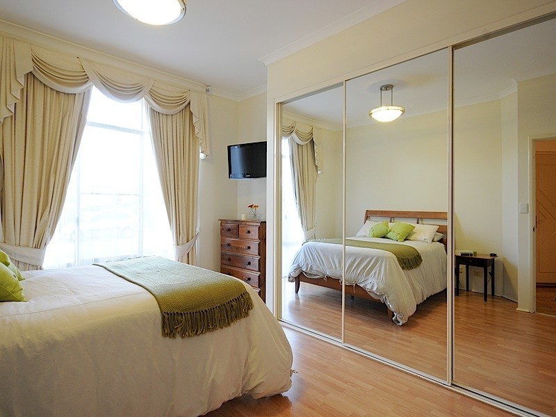 9 Temple Mews, Iluka WA 6028