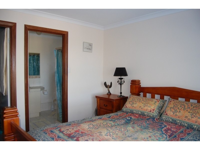 11 Narrik Court, Kelmscott WA 6111