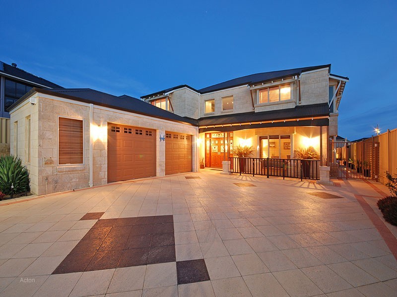 34 Antalya Vista, Iluka WA 6028