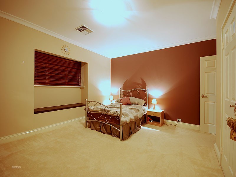 34 Antalya Vista, Iluka WA 6028