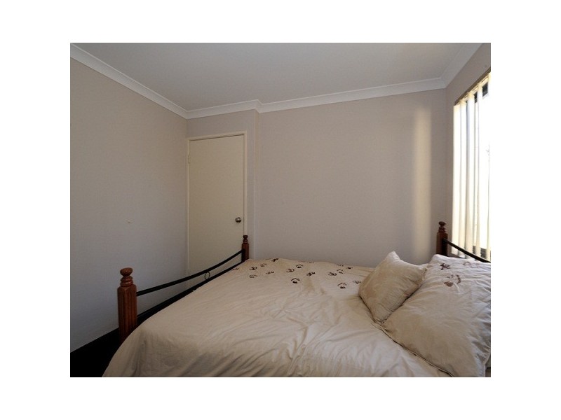 28A Hellfire Drive, Darch WA 6065